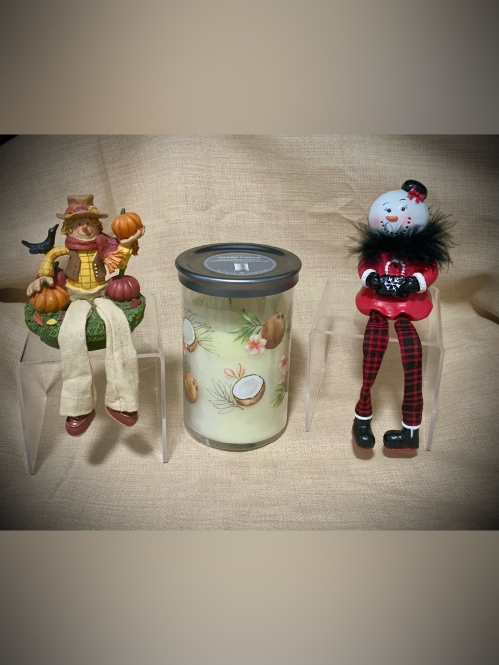 🔍Yankee Candle Coconut Beach Jar Candle w/ Scarecrow Topper & Snowman Decor